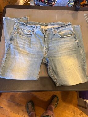 Levi's 514 Light Blue Relaxed Fit Men's Jeans